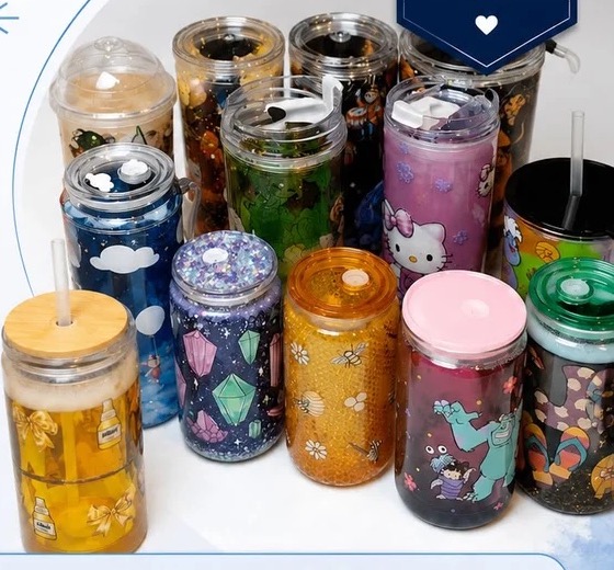 Vasos snow globe de colores